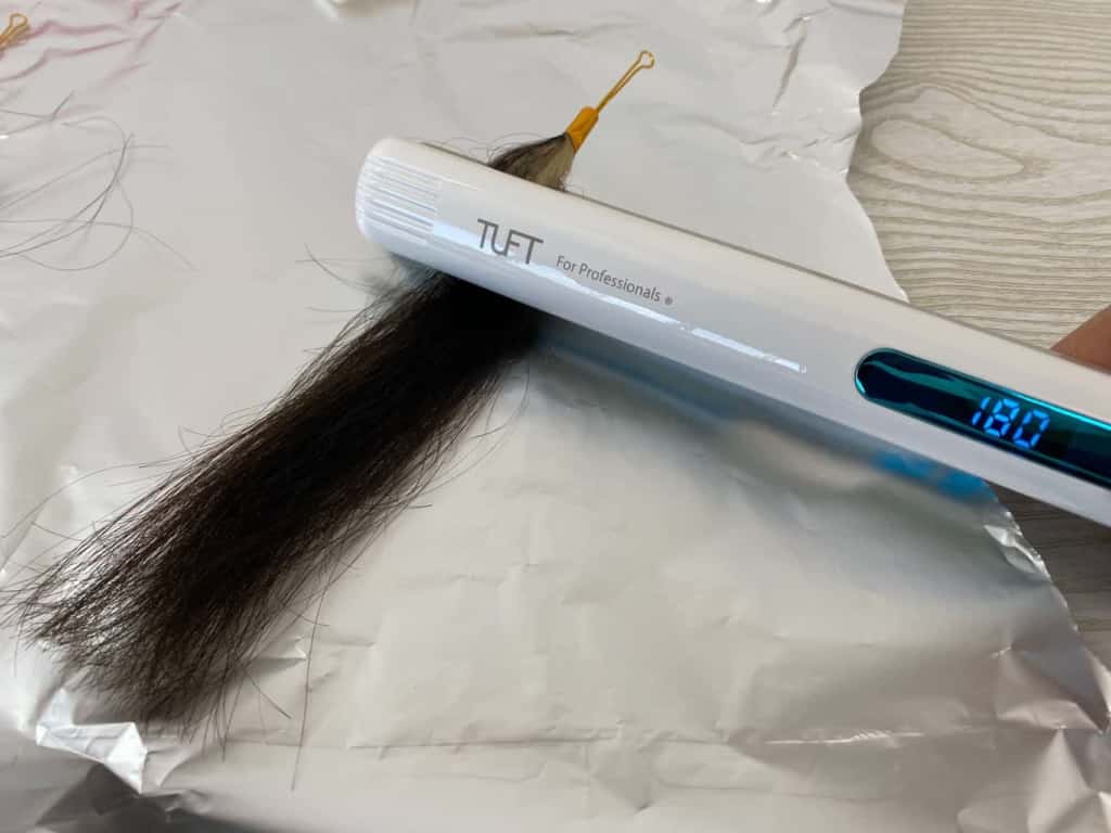 ヘアカラーの色落ち原因はシャンプーやアイロンの熱 どのくらい色が落ちるのか実験してみた 色落ち防ぐ防止策も Kamiu カミーユ